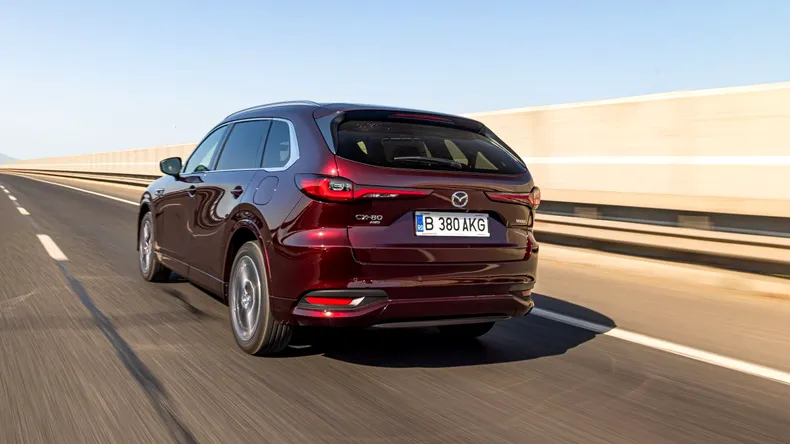 Test Drive Mazda CX-80 3.3 Diesel: Consum excelent și dotări premium într-un SUV echilibrat