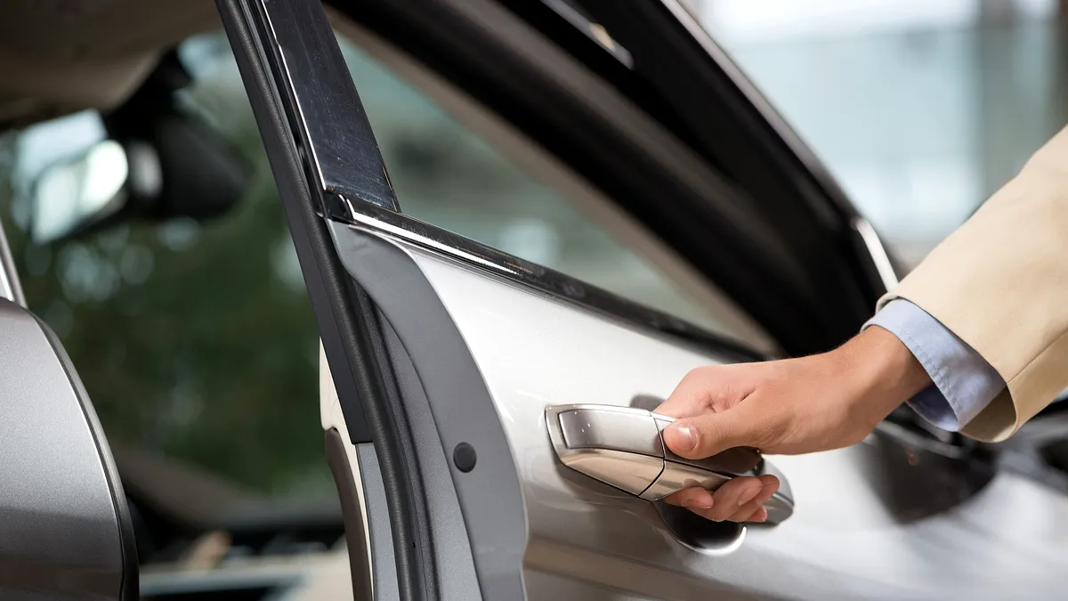 Adevărul neștiut despre sunetul pe care-l fac ușile mașinii la închidere