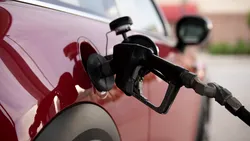 Șoferii din Europa ar putea plăti și mai mult pentru motorină. Planul SUA care ar putea aduce scumpiri la pompă