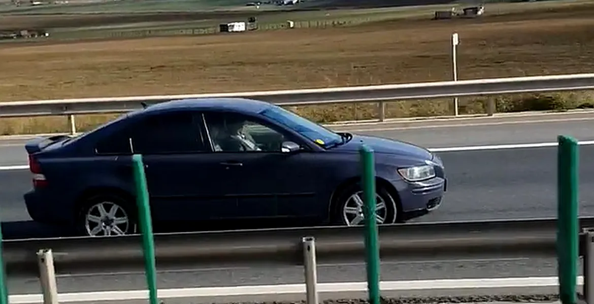 Şofer filmat pe autostrada A4 în timp ce rula în viteză pe contrasens – VIDEO