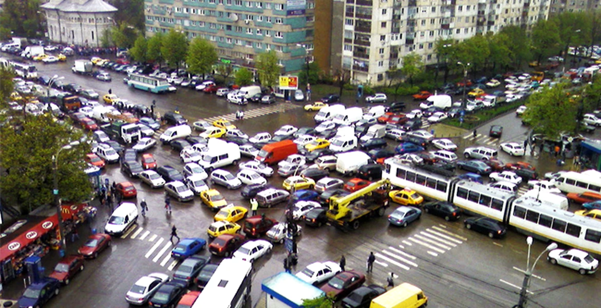 Recordurile triste ale Bucureştiului: locul 1 în Europa la aglomeraţie în trafic, locul 5 la nivel mondial