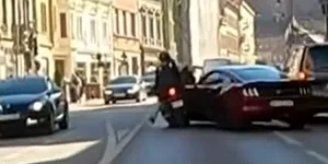 Video – Poliția atrage atenția: primele zile de primăvară aduc și primele accidente cu motocicliști