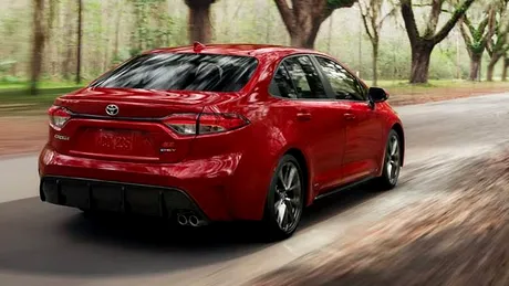 Investiții de 912 milioane de dolari la Toyota pentru producția de mașini hibride