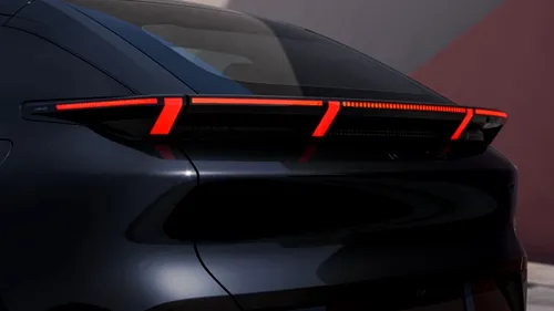 Lynk & Co 02 primește un upgrade. Ce aduce nou rivalul lui Volvo EX30