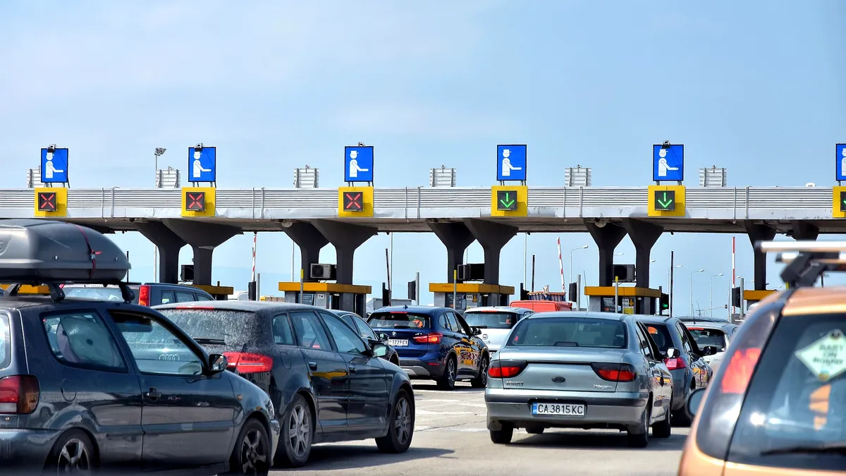 Ai nevoie de procură dacă vrei să pleci în vacanță în Grecia cu o mașină care nu e pe numele tău?