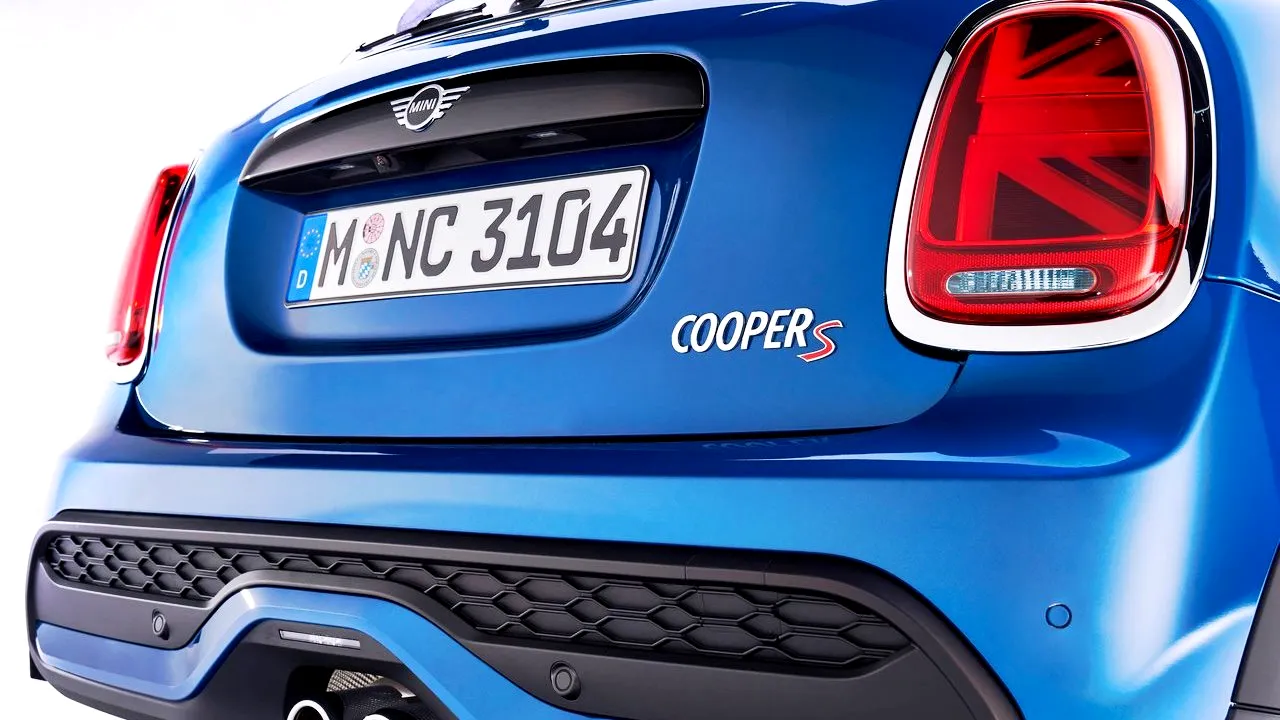 Mini-Cooper_S_5-door-2022-1280-11 