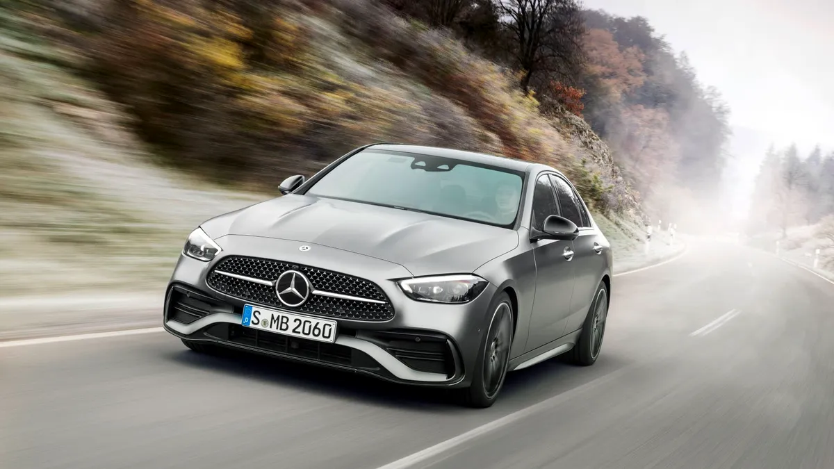 Noul Mercedes-Benz Clasa C. Tot mai aproape de electrificarea completă