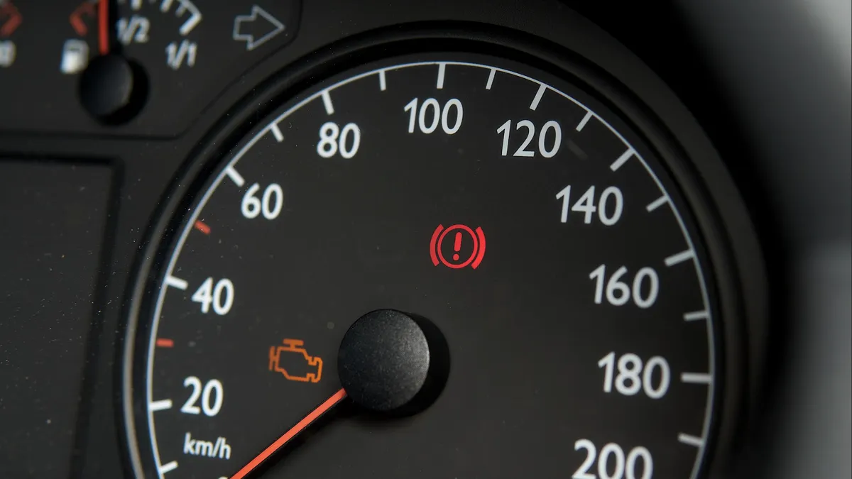 Studiu: Câți KM conduc europenii înainte de a-și vinde mașina. Țări de care ar fi bine să te ferești