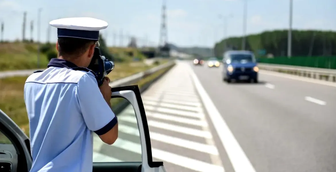 2025: Ce se întâmplă dacă ești prins cu mai mult de 70 km/h peste limita legală? Polițistul e obligat să facă asta