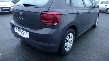 BCR vinde un VW Polo 2021 recuperat de la un client. Prețul și rulajul sunt convenabile dar are câteva probleme