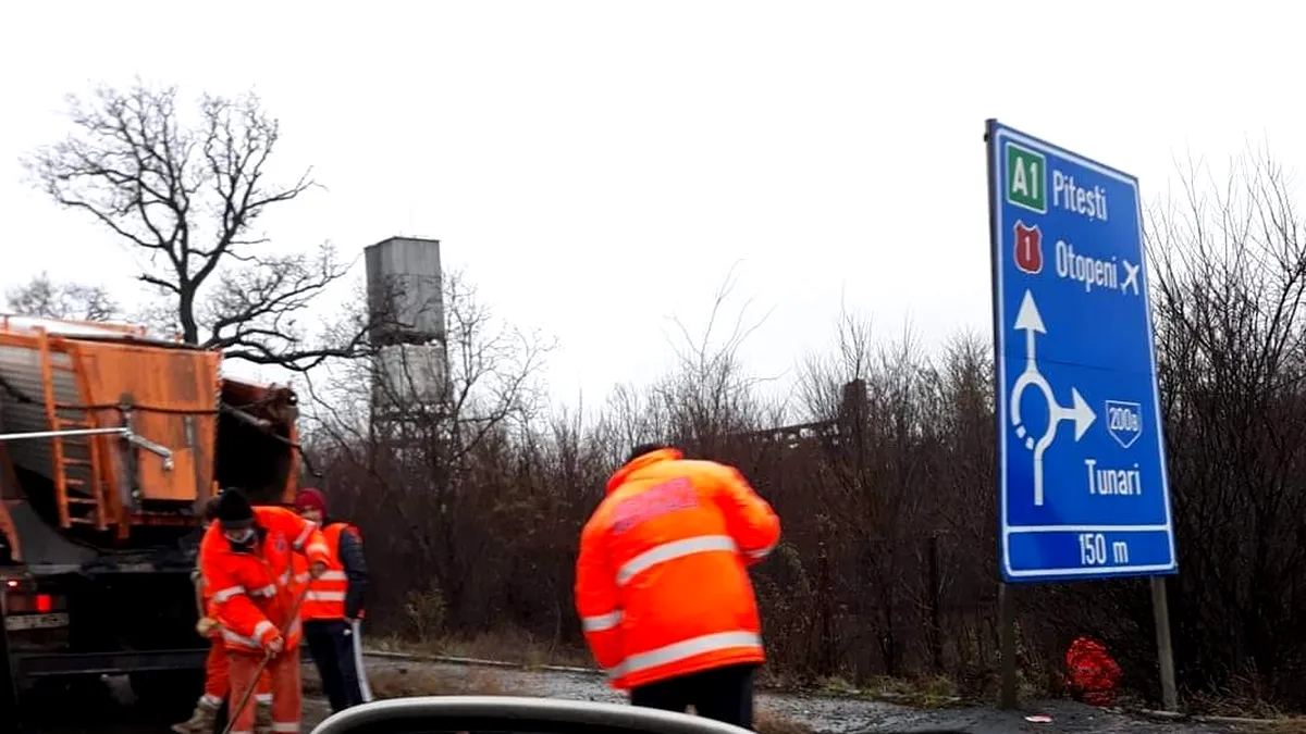 Un biciclist rămas fără splină din cauza gropilor din București a primit 100.000 de euro despăgubiri morale