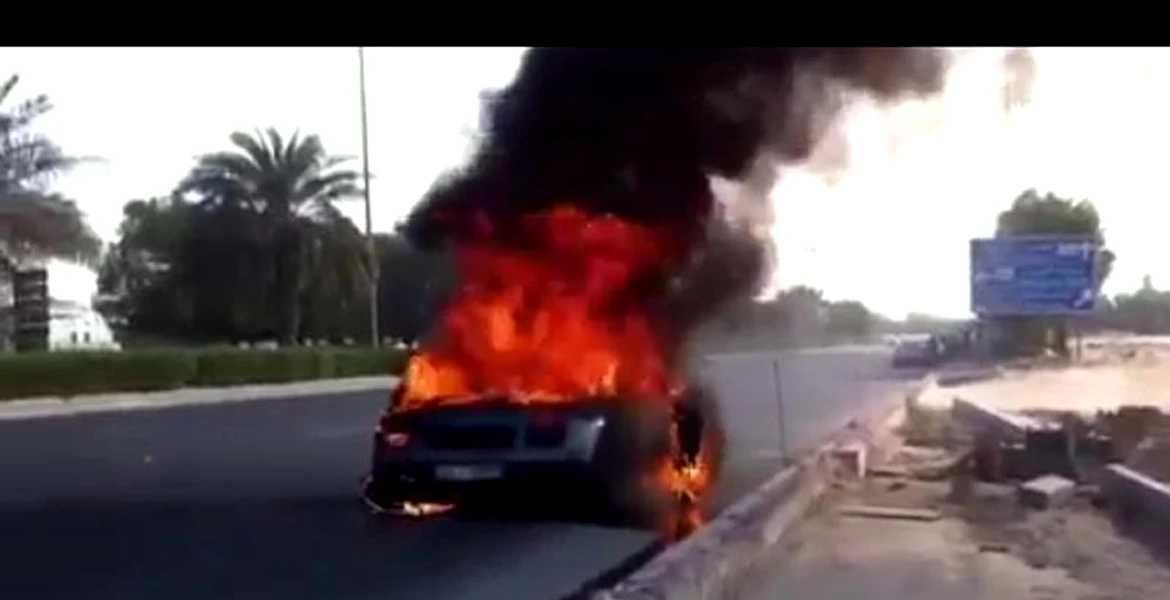 VIDEO: O nouă „torţă” Lamborghini pe o şosea din Kuweit!