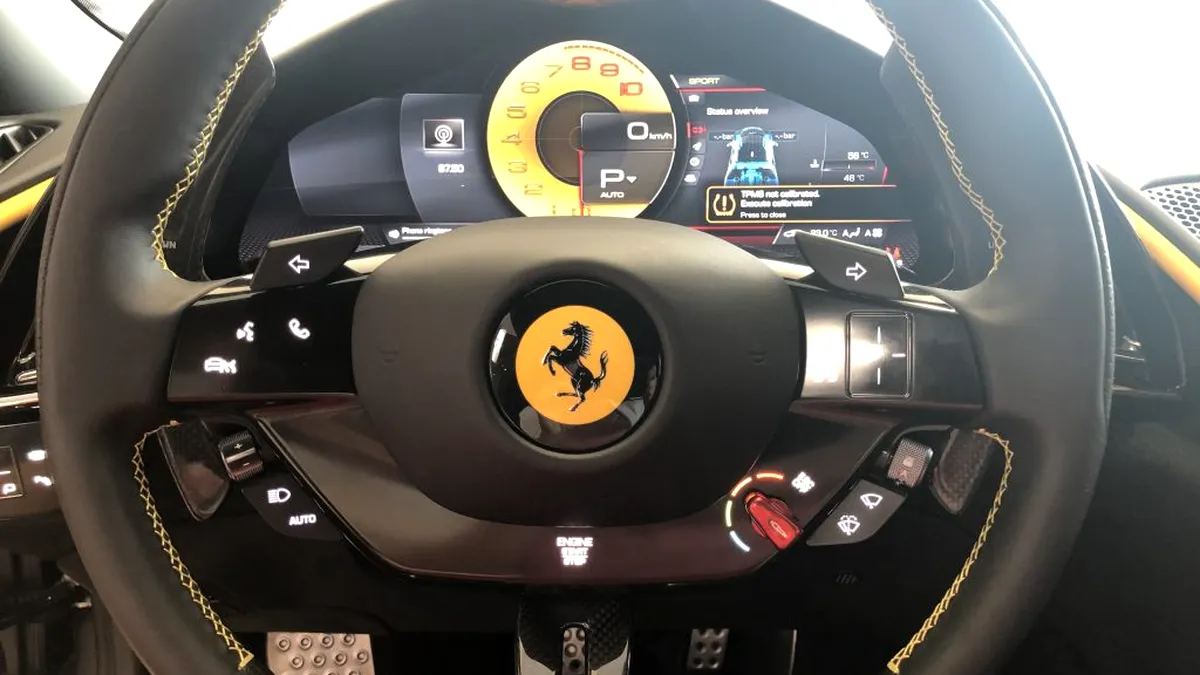 Roma, cel mai nou coupe Ferrari, este găzduit zilele acestea în showroomul din Romania