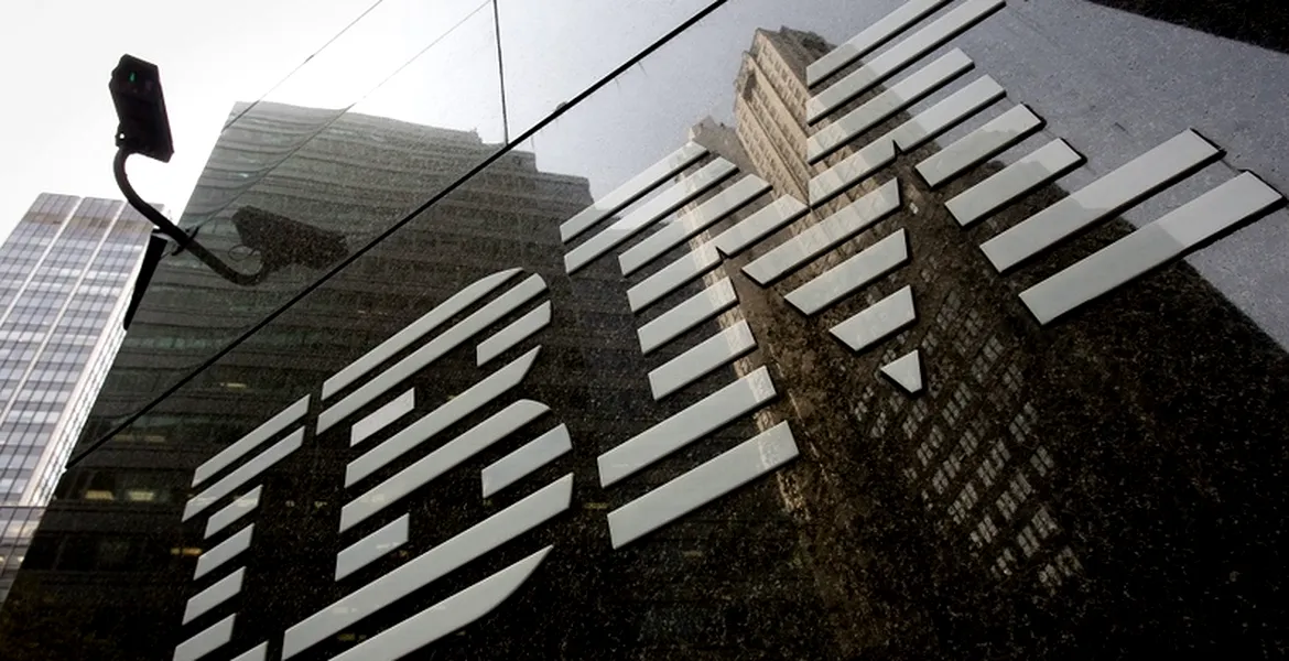 IBM colaborează cu companiile din industria auto/ Care sunt giganţii care au făcut deja primii paşi, prin inteligenţă artificială şi cloud hibrid