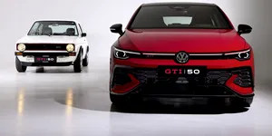 Volkswagen marchează 50 de ani de Golf GTI în 2026. De la 110 CP la 325 CP în ediția aniversară