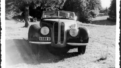 Un model BMW 327, cumpărat din Bucureşti în 1938, se întoarce în România după jumătate de secol - GALERIE FOTO