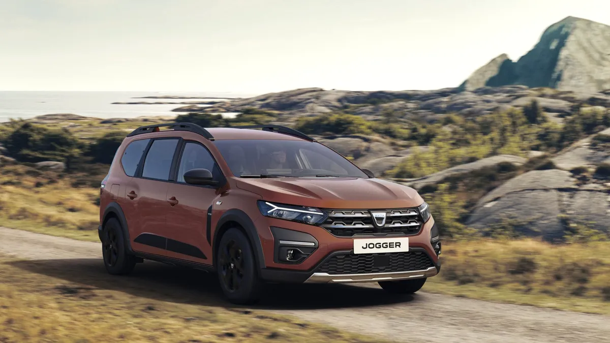 Dacia Jogger hibrid 1.8 E-Tech va fi lansat în 2023