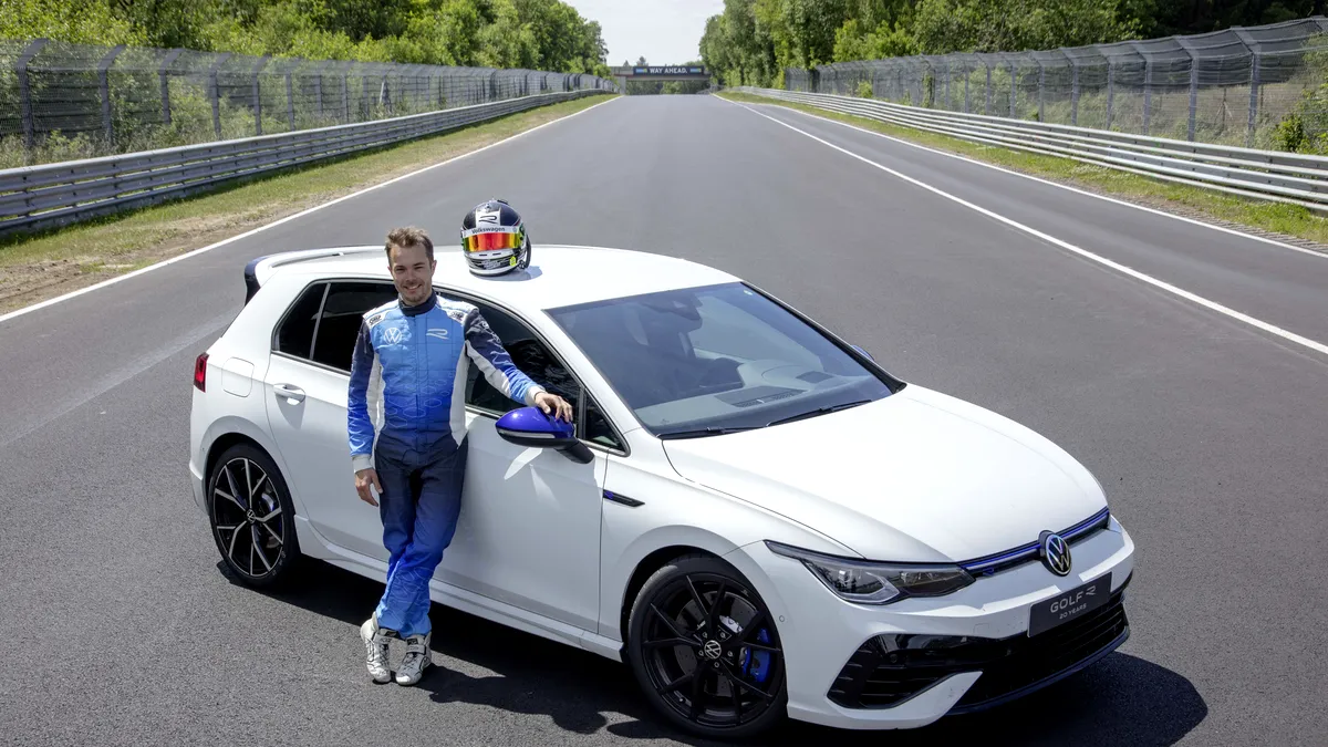 Volkswagen Golf R stabilește un nou record pe Nurburgring