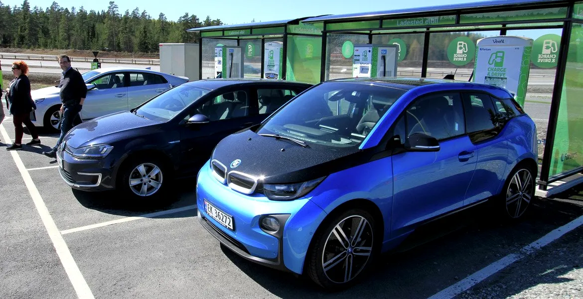 Oslo va deveni oraşul cu cele mai multe taxiuri electrice. Pentru ele se va instala încărcare wireless