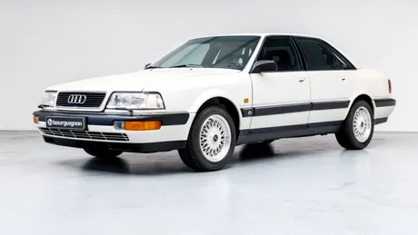 Mașina pe care samsarii n-au pus mâna. Se vinde un Audi V8 din 1990 cu 218 kilometri la bord
