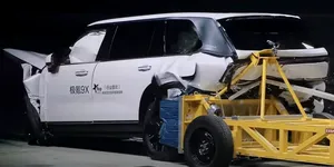 Geely și Volvo au deschis cel mai mare centru dedicat testelor de siguranță rutieră din lume