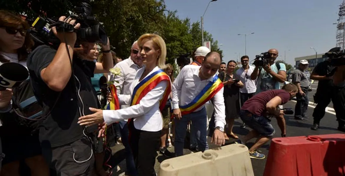 Primarul Firea fluidizează, în sfârşit, traficul. Soluţie de tot râsul