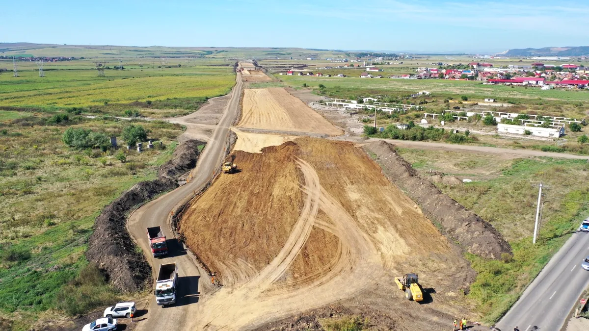 Încep lucrările pe mai multe tronsoane din Autostrada Transilvania