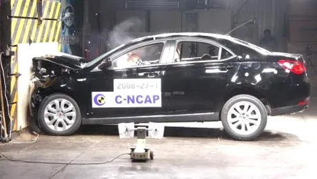 Roewe 550 - crash test în China