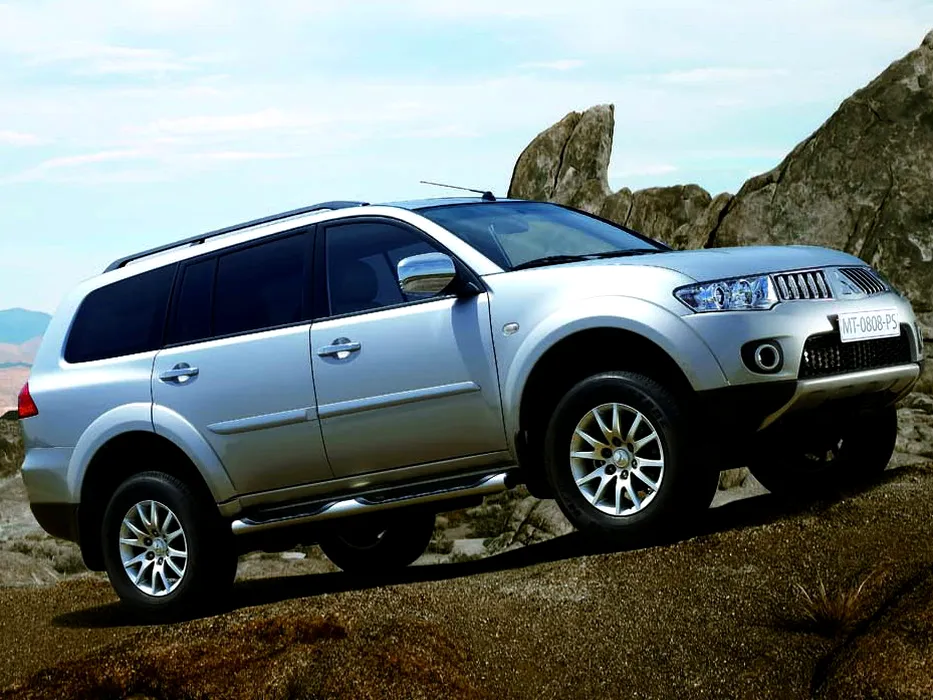 8-mitsubishi-pajero-sport-3.jpg