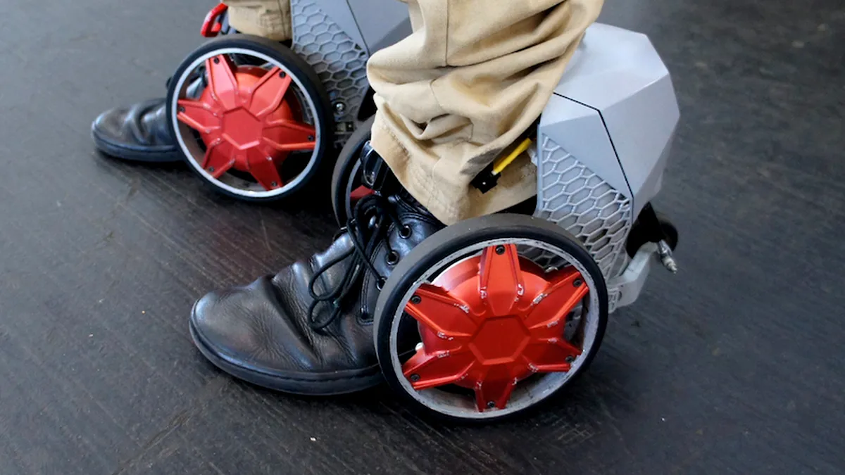 Acton R RocketSkates: Patinele cu rotile electrice sunt noua modă eco