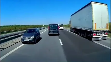 Tragedie evitată în ultima clipă pe autostrada A1. Șofer filmat când conduce pe contrasens | VIDEO