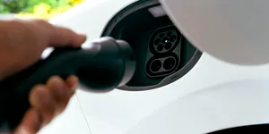 Datele reale arată că majoritatea bateriilor pentru vehicule electrice au o durată de viață mai lungă decât cea a mașinilor