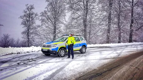 Trei lucruri pe care trebuie să le faci când e frig afară, chiar dacă ai cauciucuri de iarnă