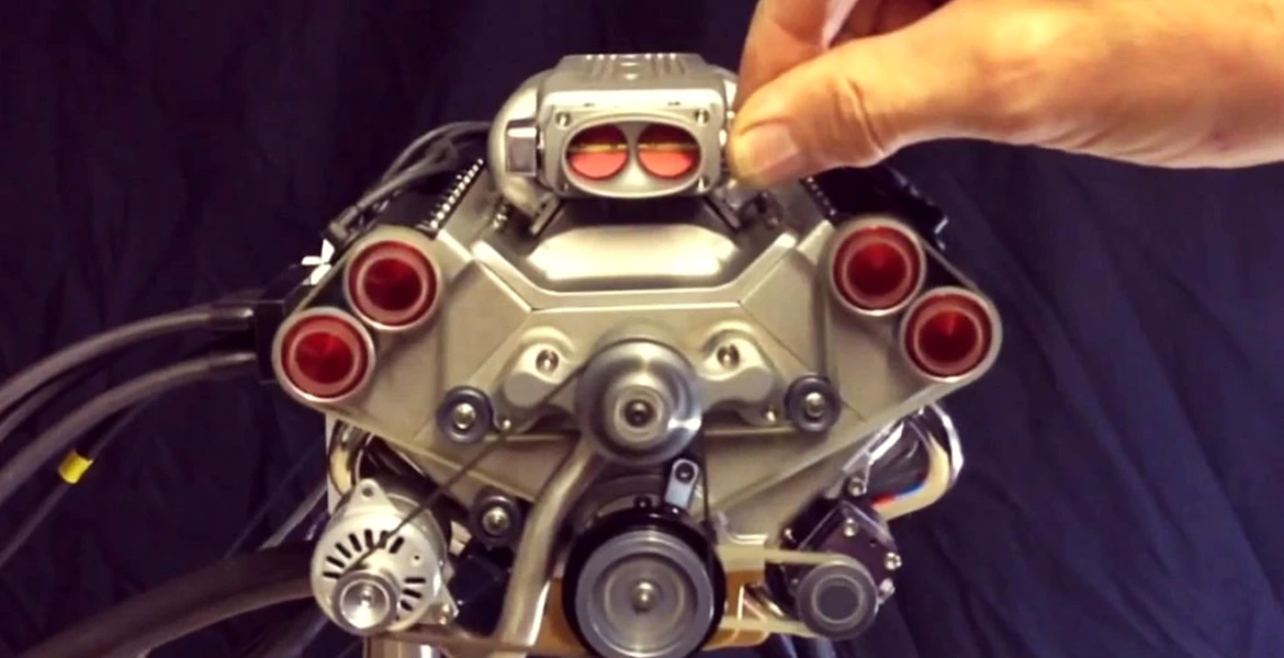 Probabil cel mai mic motor V8 din lume. VIDEO