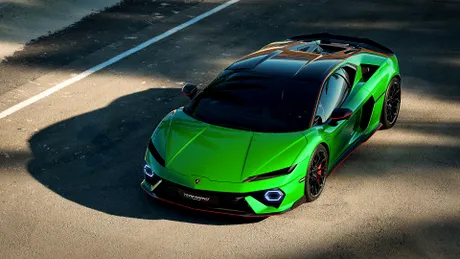 Lamborghini este de părere că poate salva motoarele termice folosind combustibili sintetici
