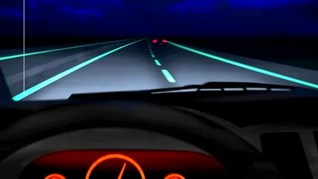 Şoselele inteligente ale viitorului vor avea marcaje fosforescente. VIDEO