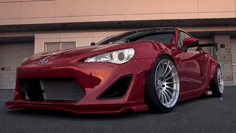 Oameni şi maşini: Scion FRS / Toyota GT86 cu kit exterior Rocket Bunny