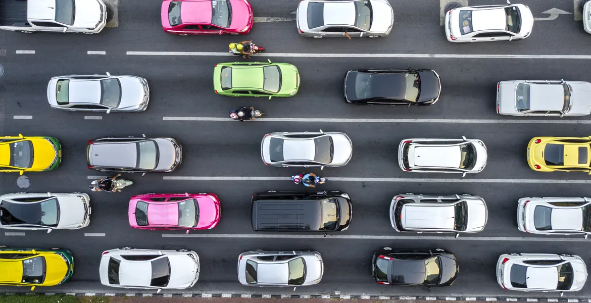 Uniunea Europeană va oferi producătorilor auto mai mult timp pentru atinge standardele de emisii