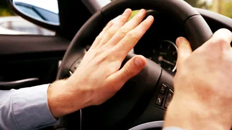 Şoferii care abuzează de claxon pot rămâne fără permis. Parlamentarii spun lucruri traznite Ep. 2