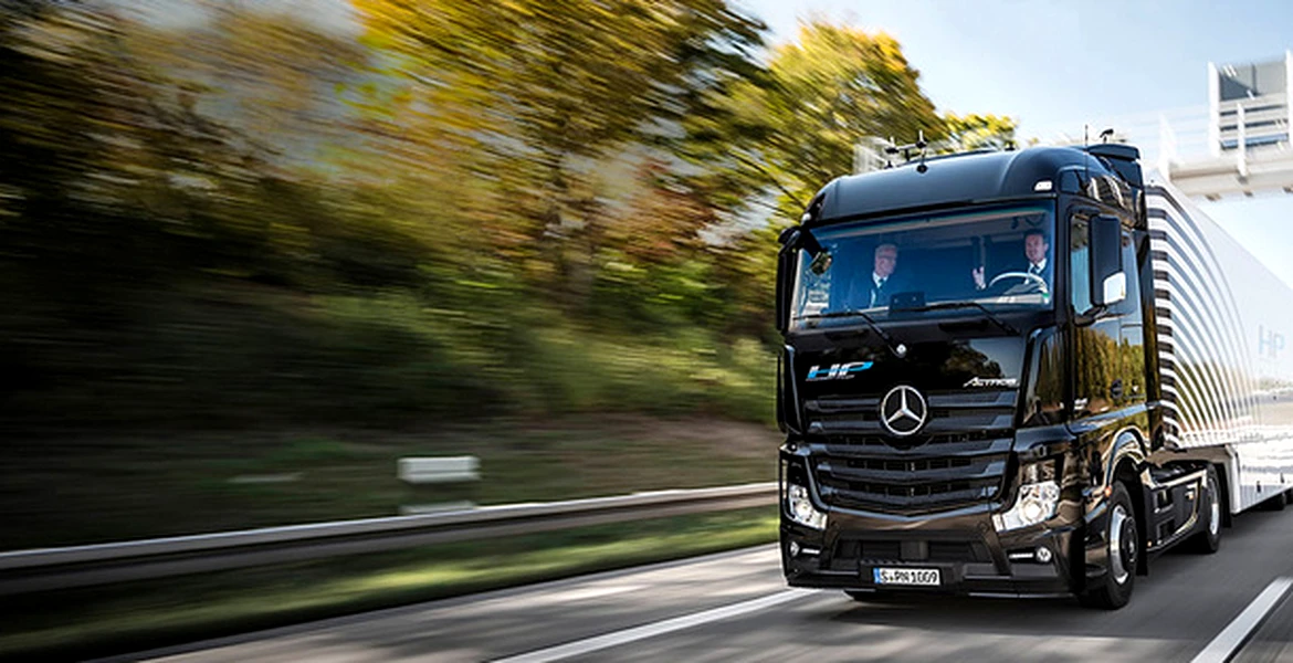Românul care a devenit cel mai mare client al camioanelor Mercedes