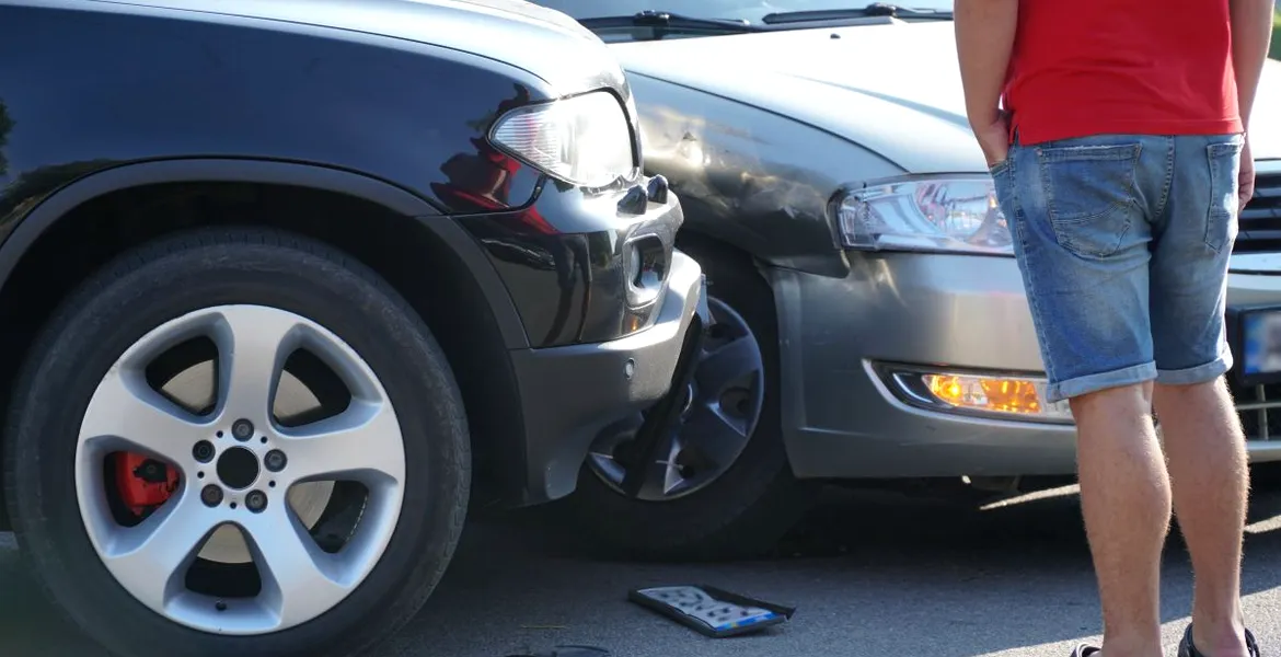 Se consideră accident sau tentativă de omor dacă lovești intenționat o altă mașină în trafic? | VIDEO