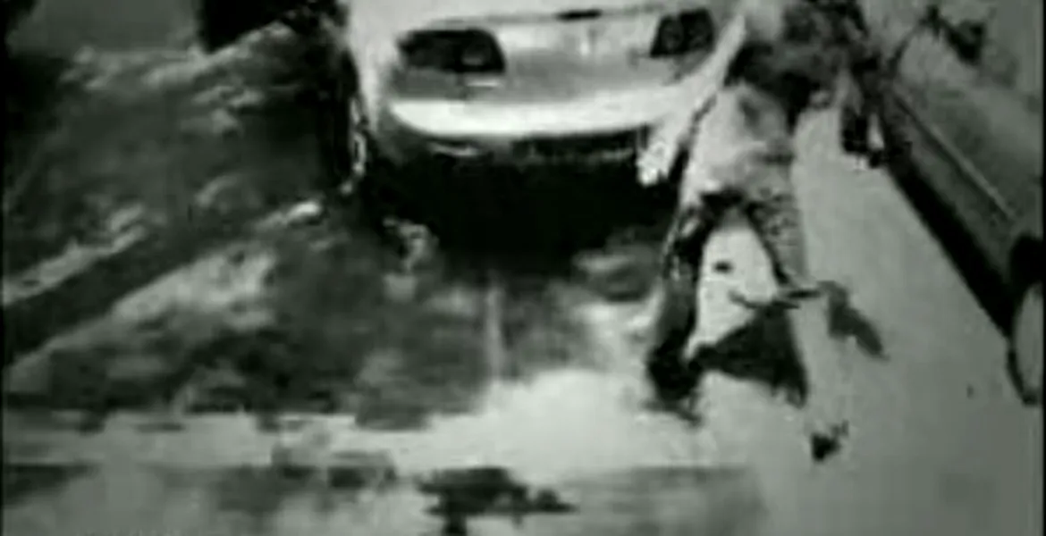 VIDEO: Furt auto incredibil