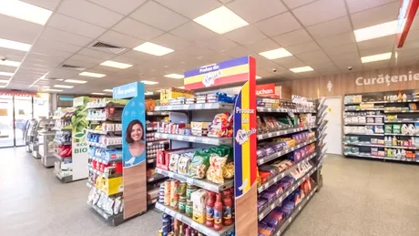 S-au deschis benzinăriile-supermarket în București. Alimentezi mașina și faci cumpărături în același loc