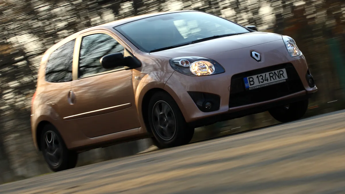 Renault Twingo Miss Sixty testat în România