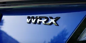 Subaru pregătește un nou WRX cu transmisie manuală, dar doar în Japonia. Gama din Europa va fi pur electrică din 2028