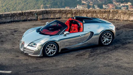<span class='prepend'>Foto |</span> Bugatti a restaurat un Veyron Grand Sport Vitesse unicat, cu o caroserie din aluminiu cu finisaj oglindă