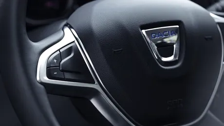 Dacia nu își propune să renunțe la motorizările termice. “Le vom păstra atât timp cât va fi posibil” spune directorul companiei