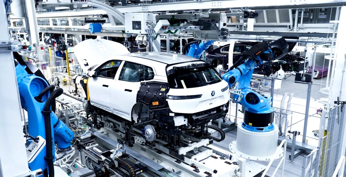 BMW aliniază programul de muncă din Est cu cel din Vest