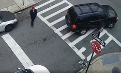 Un șofer nu respectă semnul stop și este „taxat” în scurt timp – VIDEO