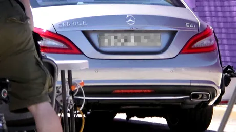 Noua generaţie Mercedes CLS surprinsă fără camuflaj